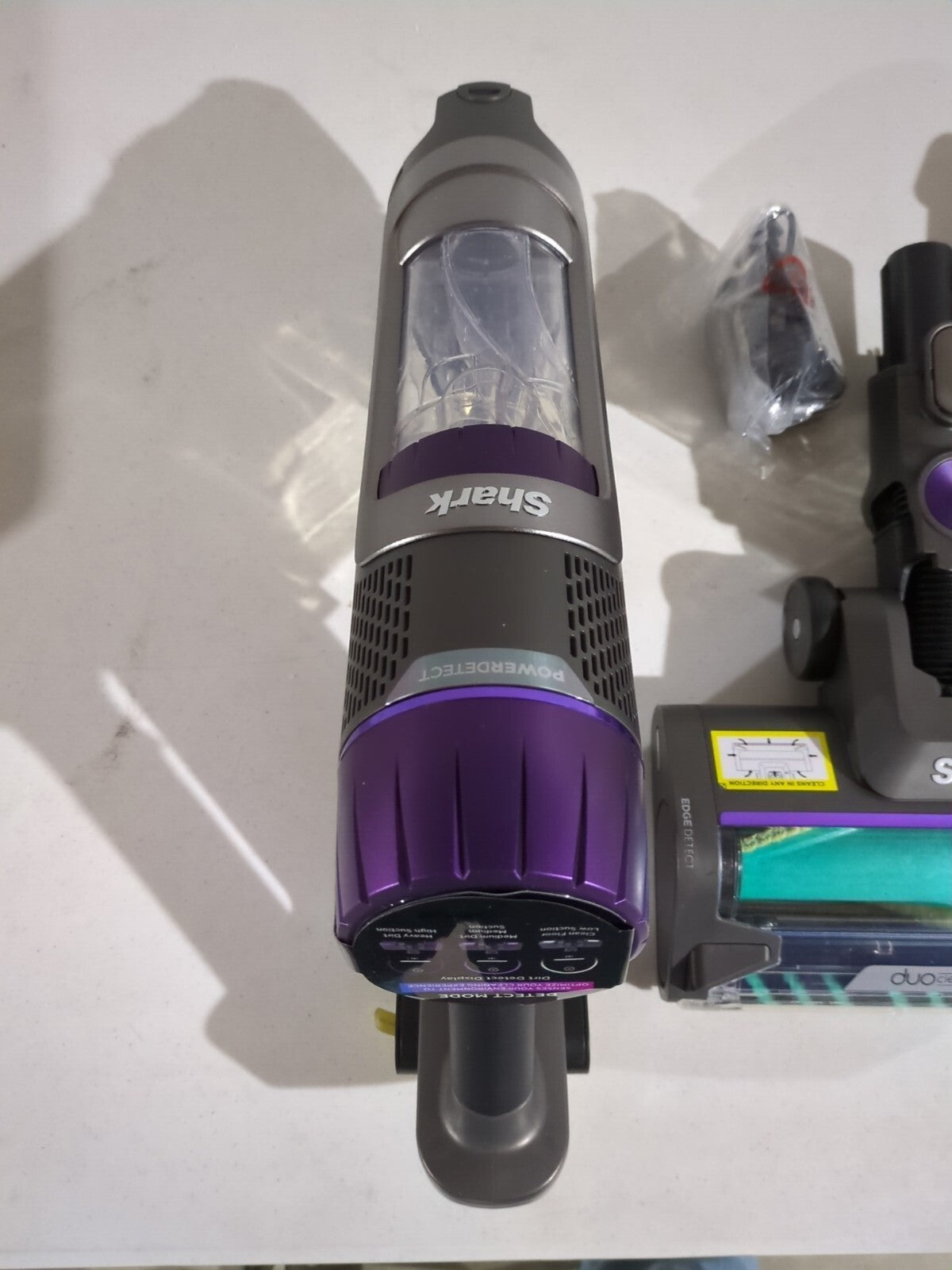 Shark Power Detect Cordless Stick Vacuum - Dark Gray - IP1251 - New