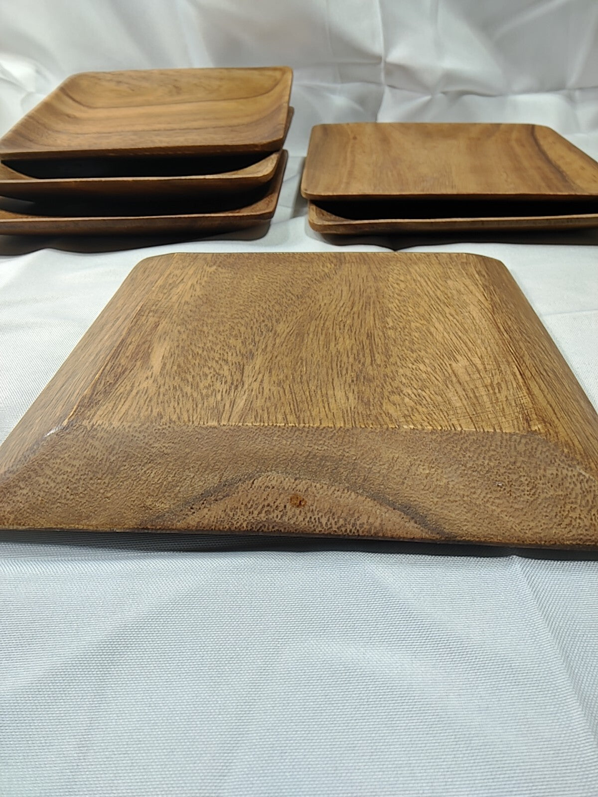 Wooden Plates Set of 6– 8” Square Acacia Wood Plates, Rustic Salad